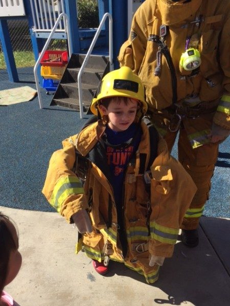 long beach preschool fire fighter visit (3)