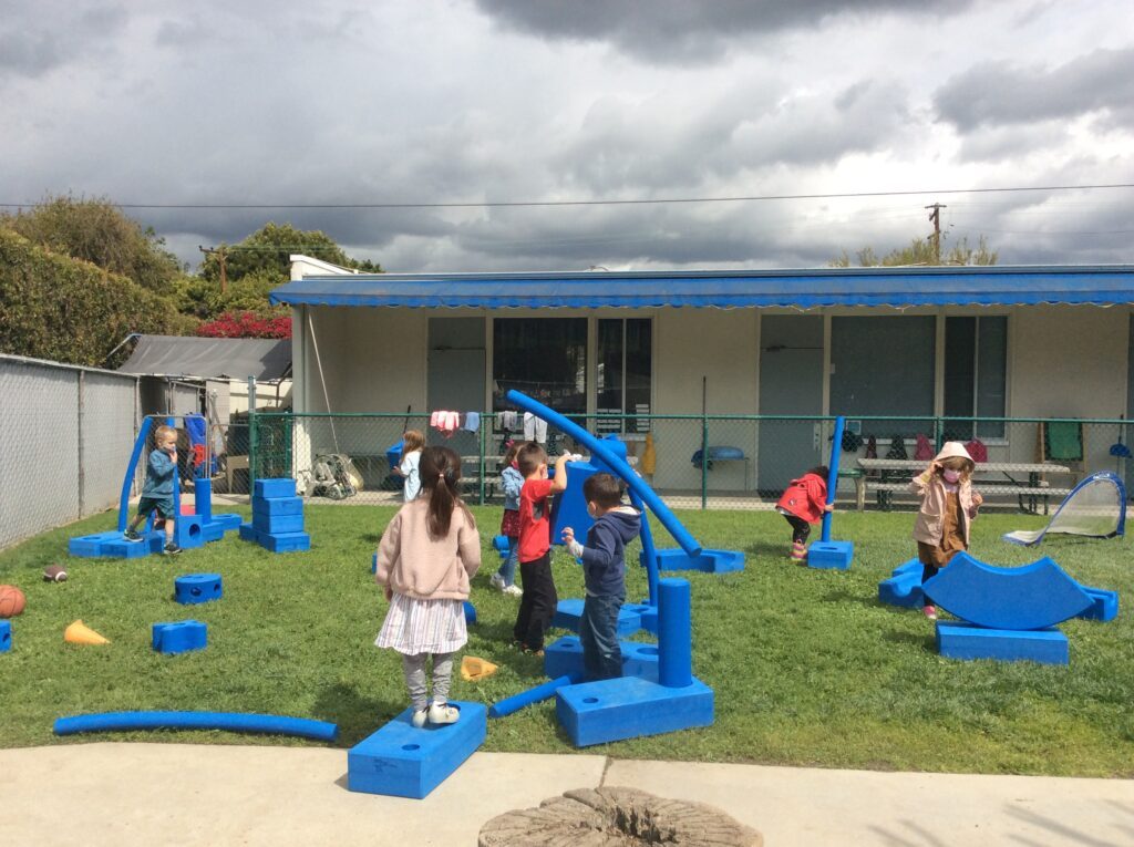 daycare outdoor classroom 