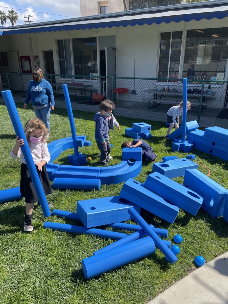 daycare outdoor classroom 